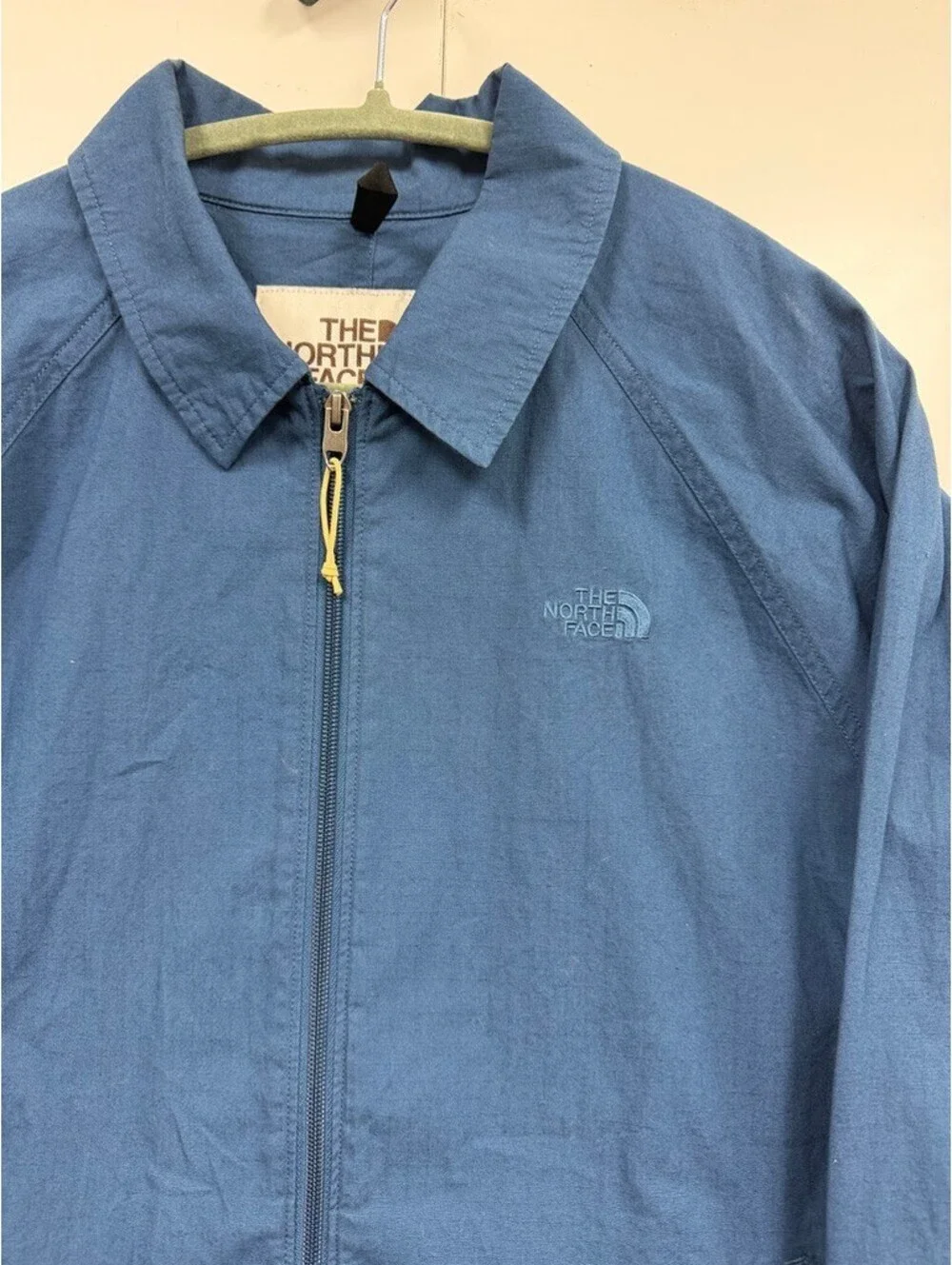 The North Face Men’s Large Blue Lightweight Full Zip Collared Jacket Gorpcore